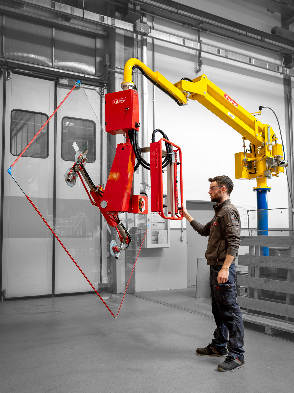 Dalmec vacuum manipulator designed for safe lifting and positioning of large glass panels.