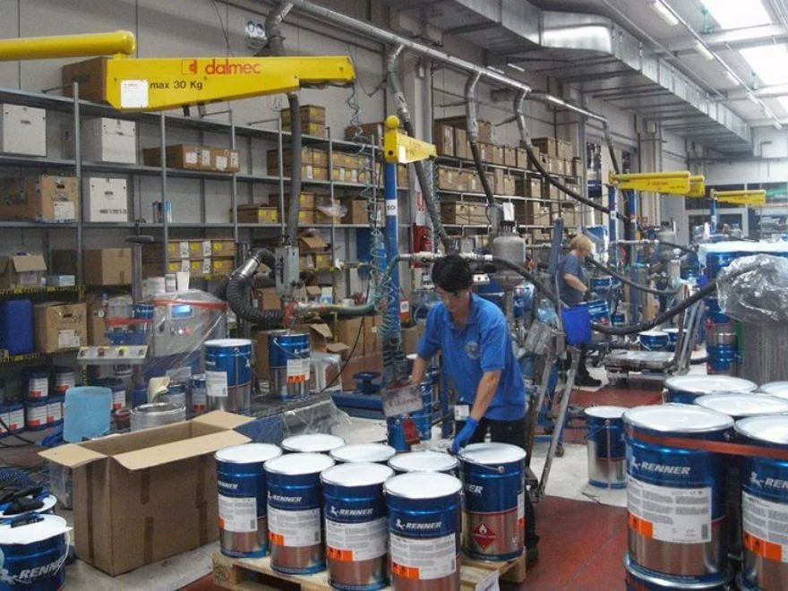 Dalmec hook gripper manipulator for safe lifting and movement of pails.